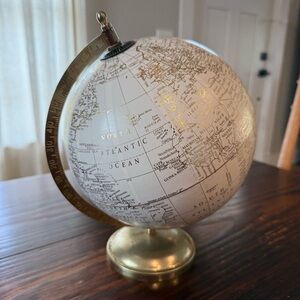Vintage White Gold World Globe Brass Base 12” EUC